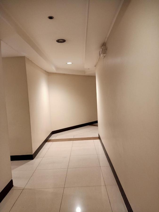 Taj'S Condotel Pasay Extérieur photo
